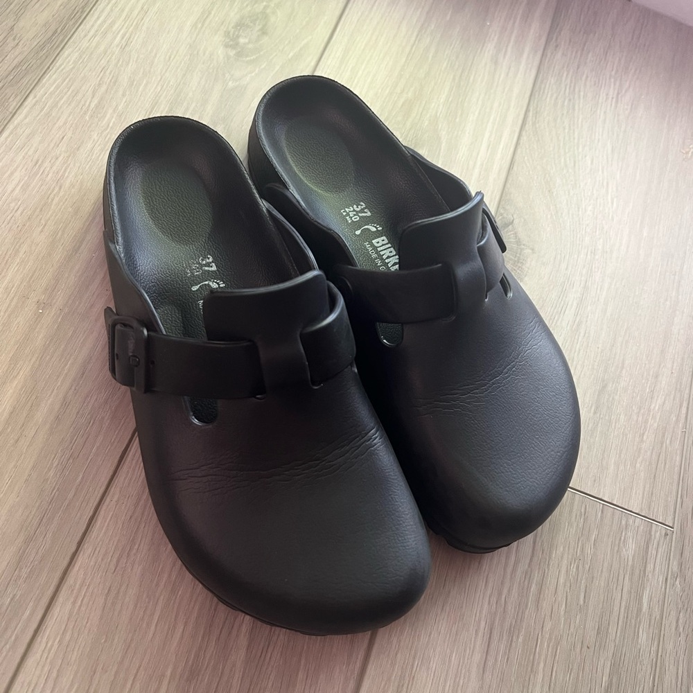 Black EVA Slip-On Clogs